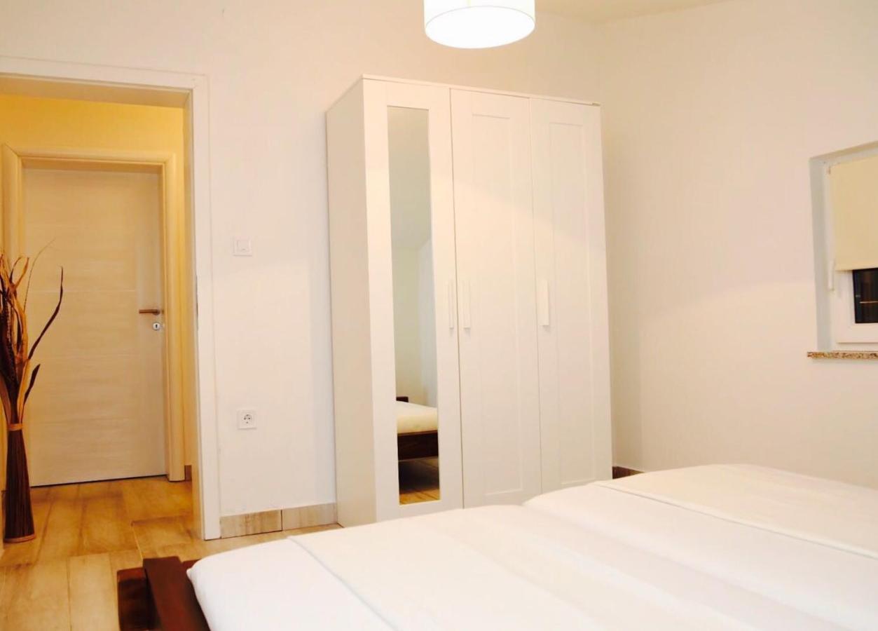 Aleya FERIENHAUS mit Pool Medulin Dış mekan fotoğraf