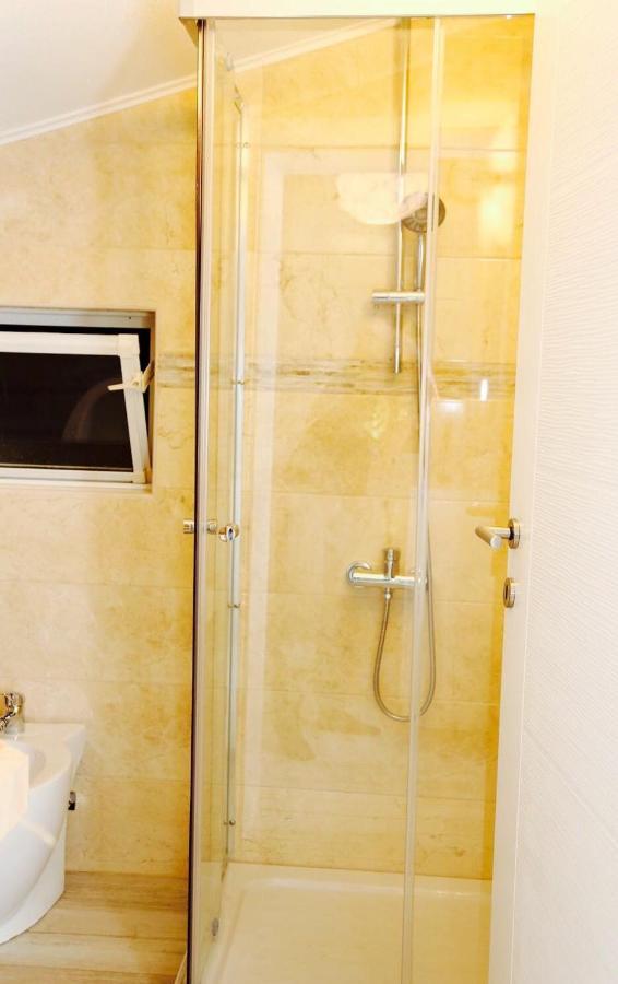 Aleya FERIENHAUS mit Pool Medulin Dış mekan fotoğraf